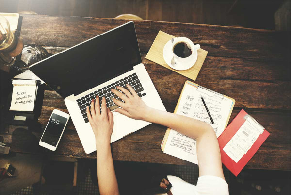 Effective Post Writing Tips: How to Attract and Keep Your Audience's Attention2